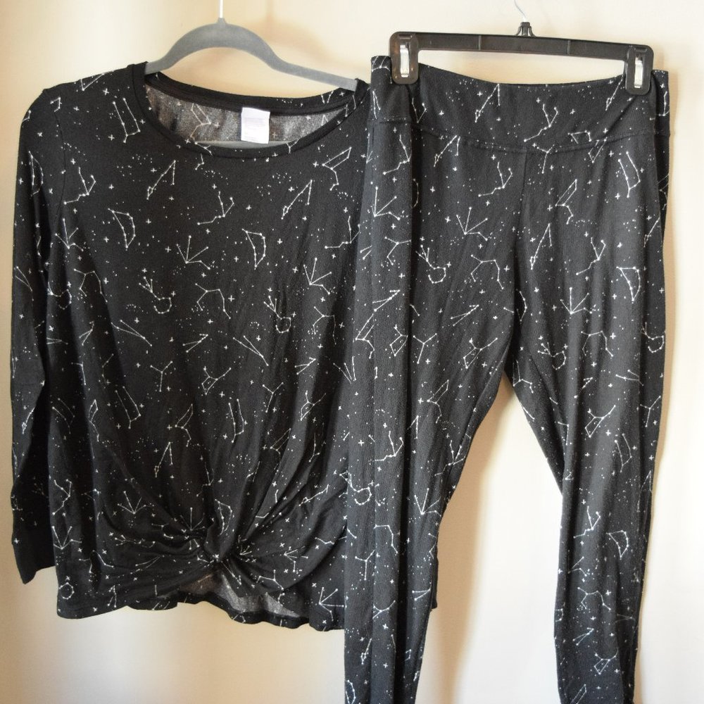 Stars Above Black Starry Print Pajama Set